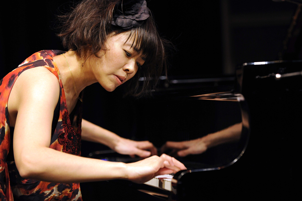 Female jazz Pianist From Japan